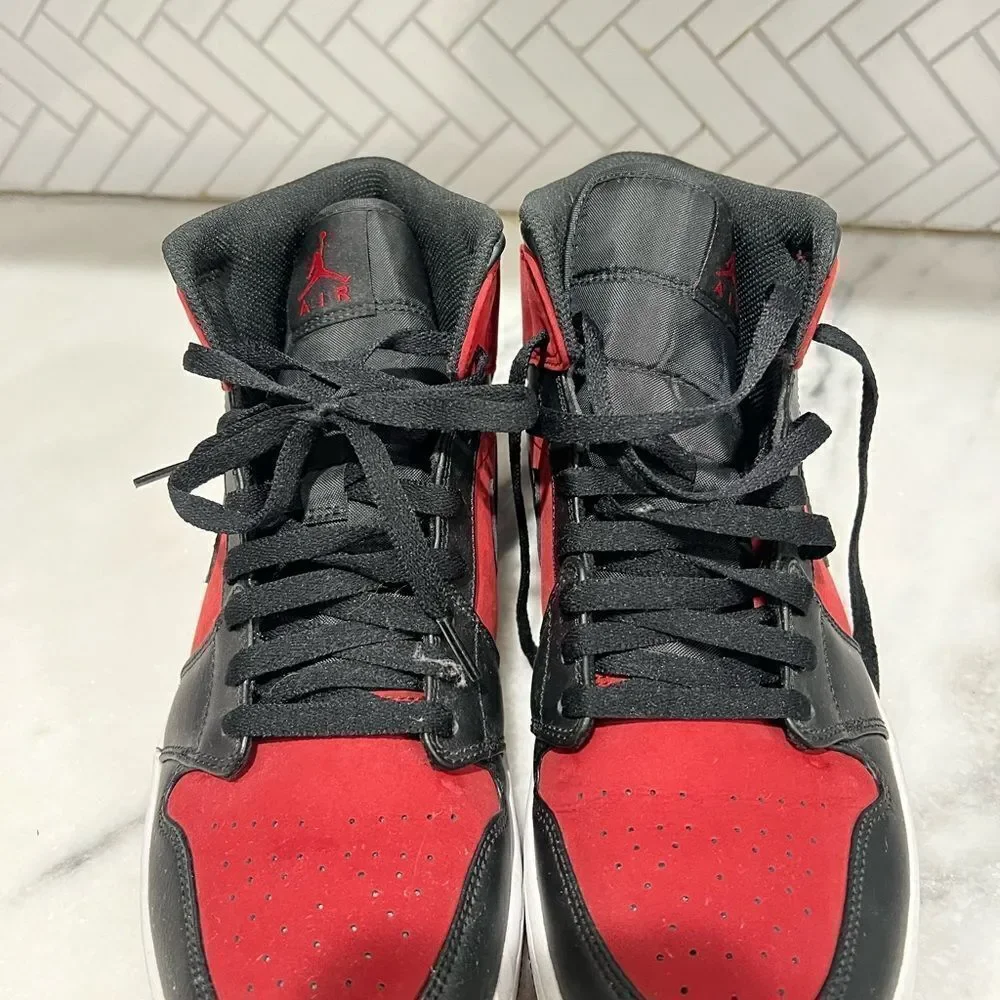 Nike Air Jordan 1 Mid Reverse Banned Gym Red Black Sneakers 554724 610 Men SZ 11